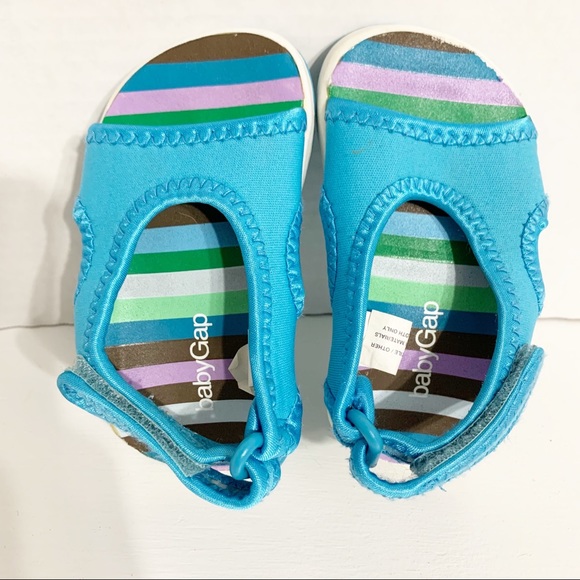 Gap Neoprene Sandal Water Shoes Velcro Closure - Picture 3 of 10